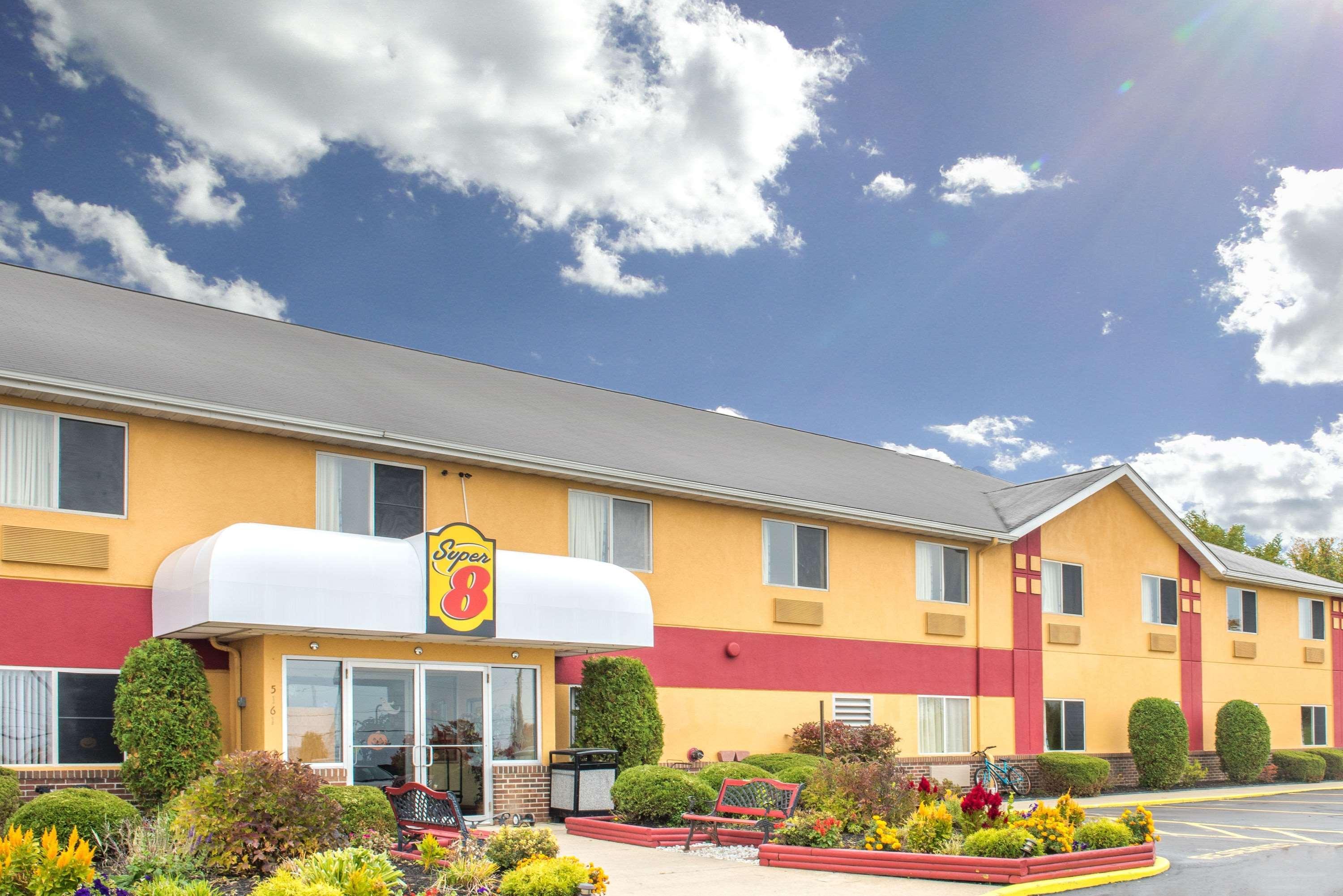Hotel Super 8 By Wyndham Medina Esterno foto